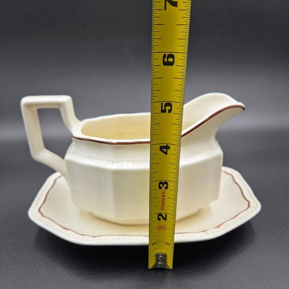 Kensington Gravy Boat With Tray Staffordshire England Ironstone Canterbury Cream - Picture 13 of 13